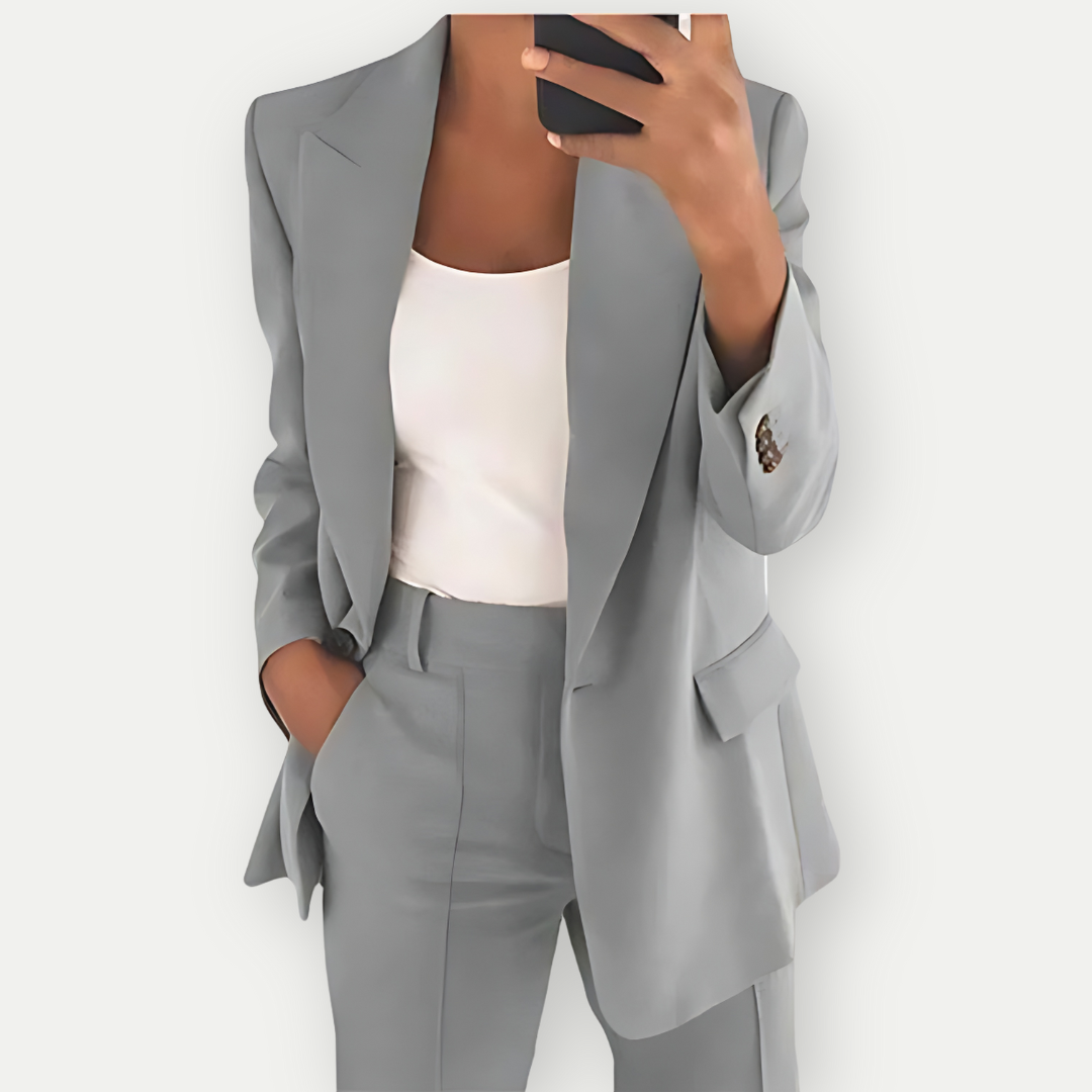 Arabella Stonewick | Tailored Navy Blazer & Trouser Suit Set For Women