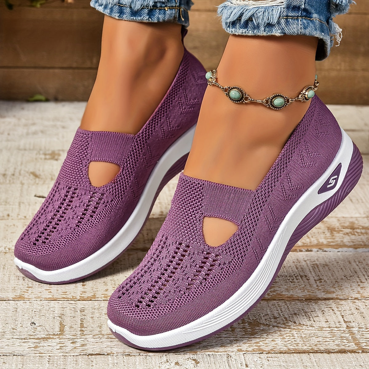 Rosalind Fairvale | Slip-On Knit Sneaker For Women
