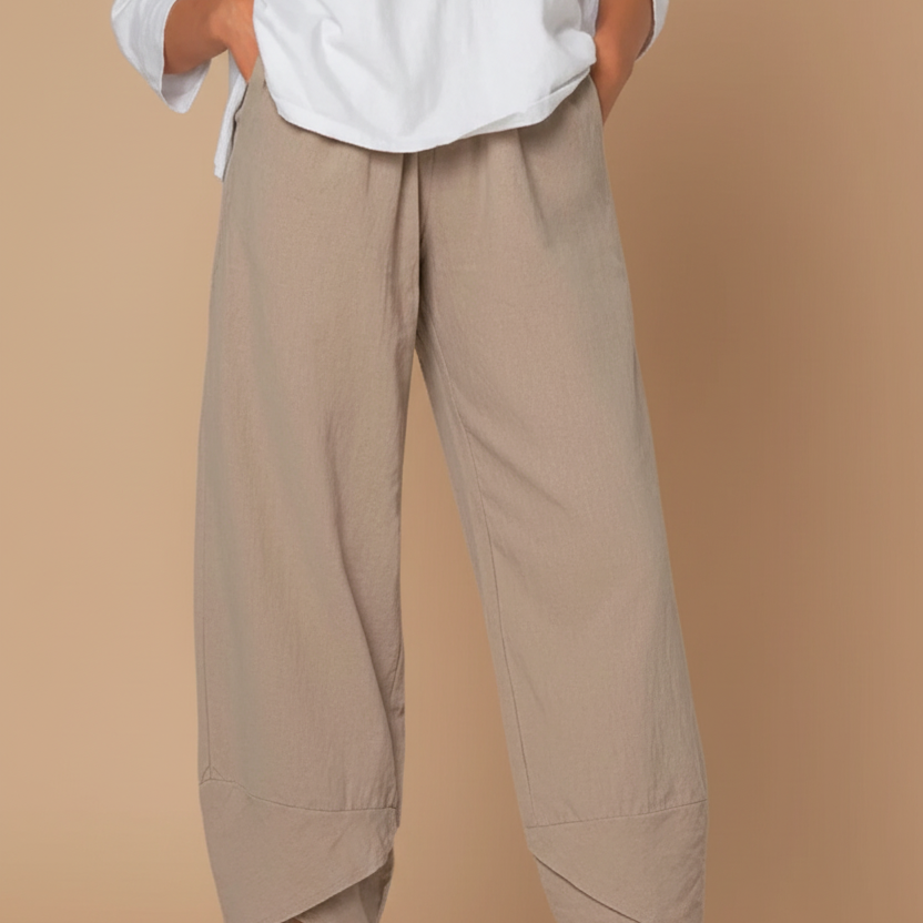 Beatrix_-_Leichte_Hose_0_21aec4e4-ac7c-4b21-99f6-df9e36563473.png