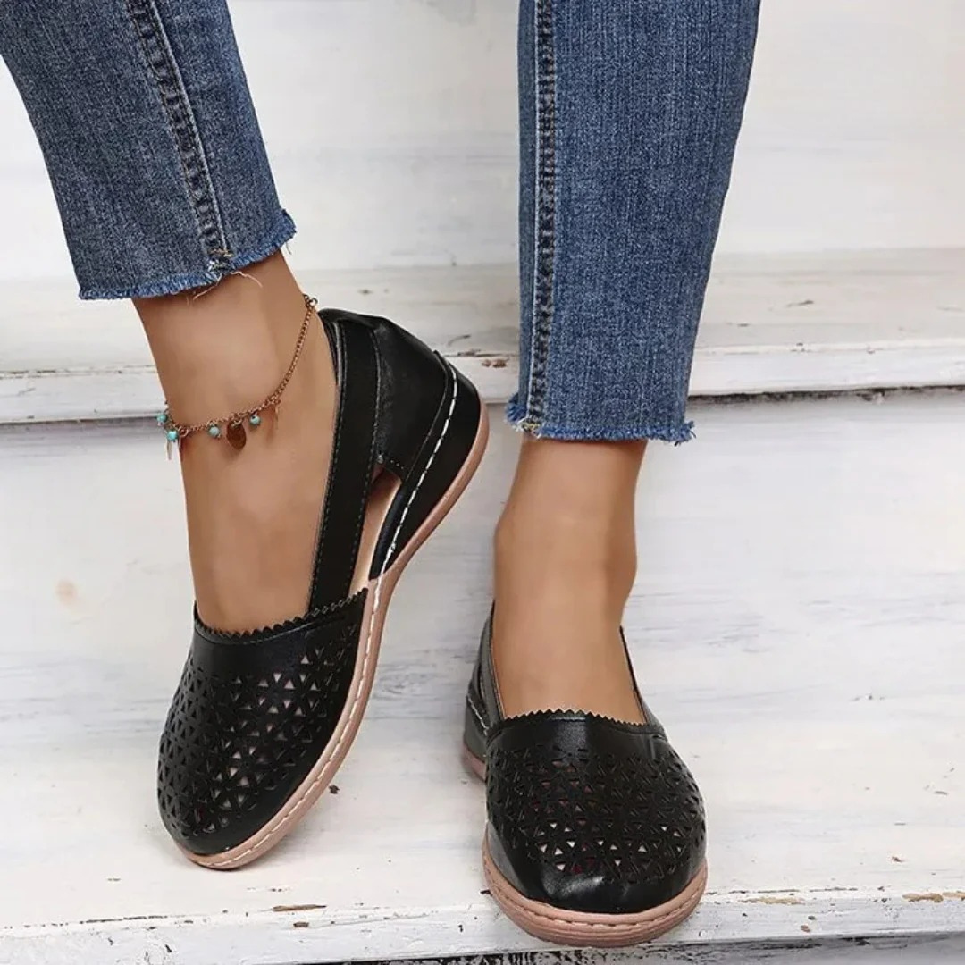 Rosalind Fairgrove | Breathable Slip-On Flats For Women