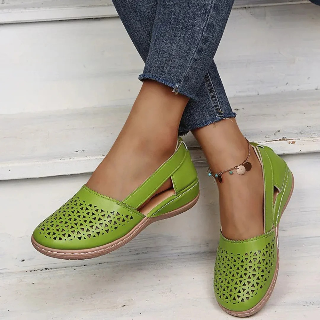 Rosalind Fairgrove | Breathable Slip-On Flats For Women